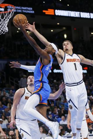 但频繁的商 但频繁的商